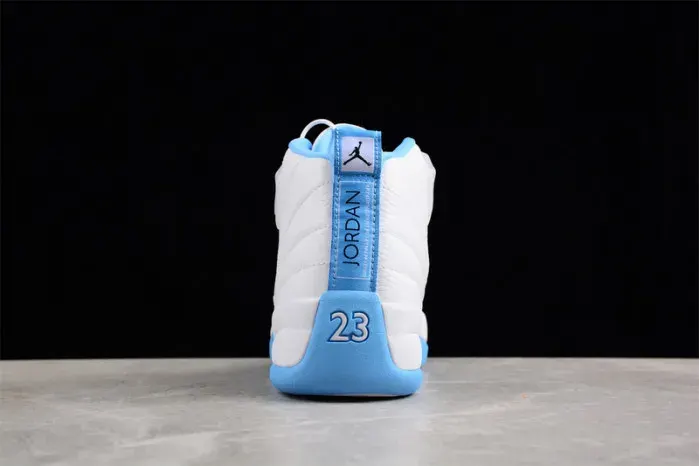 Air Jordan 12 Retro Women’S 'Unc' 308243-142, alternate view