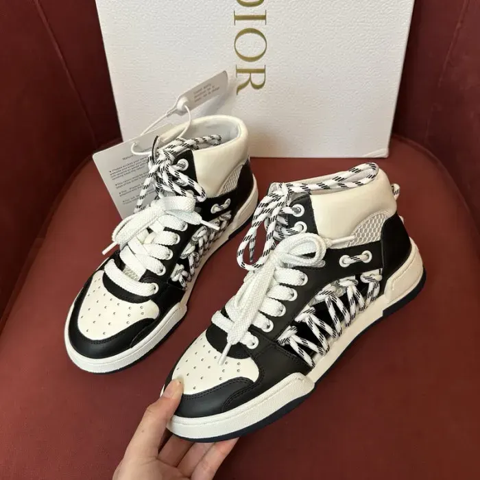 Dior Sneaker, alternate view