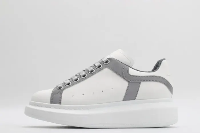 Alexander McQueen Sneaker