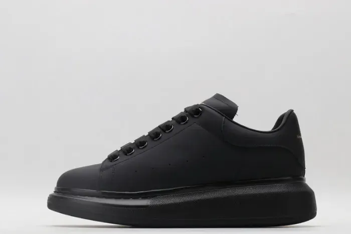 Alexander McQueen Sneaker
