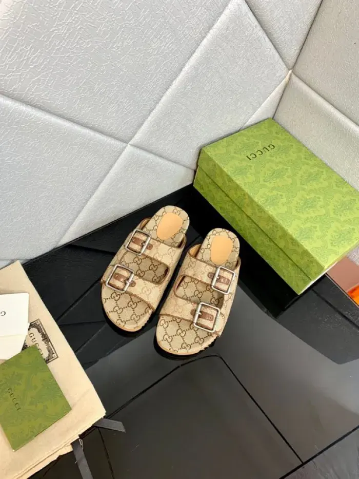 Gui Sandal, alternate view