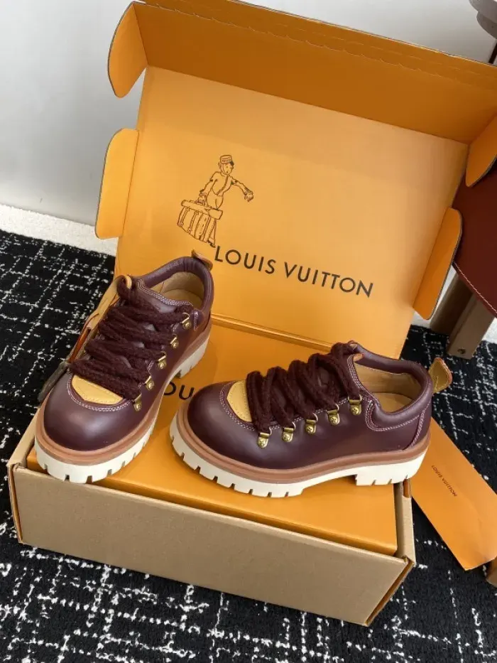 Louis Vuitton Sneaker