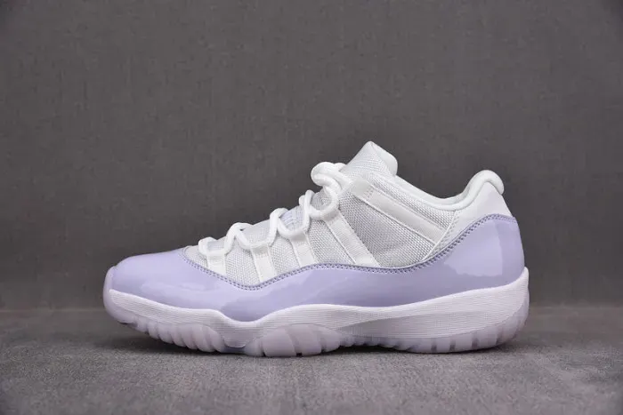 Air Jordan 11 Low”Wmns Pure Violet Ah7860-101