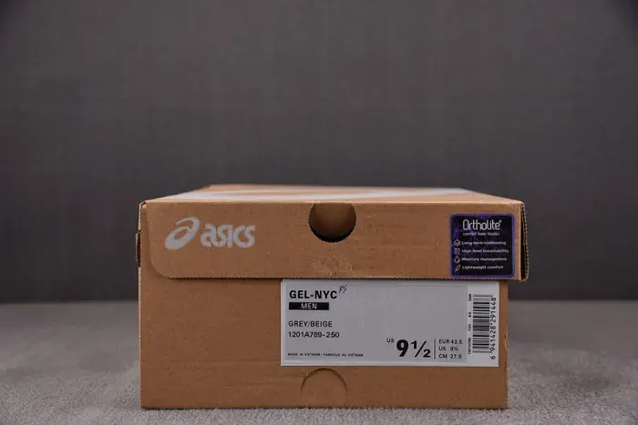 Asics Sneaker, alternate view