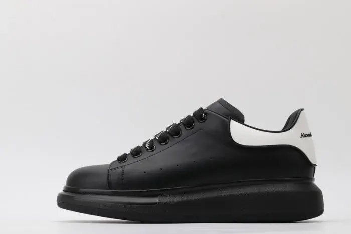 Alexander McQueen Sneaker