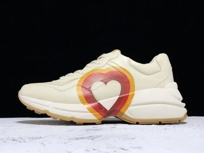 Gui Sneaker