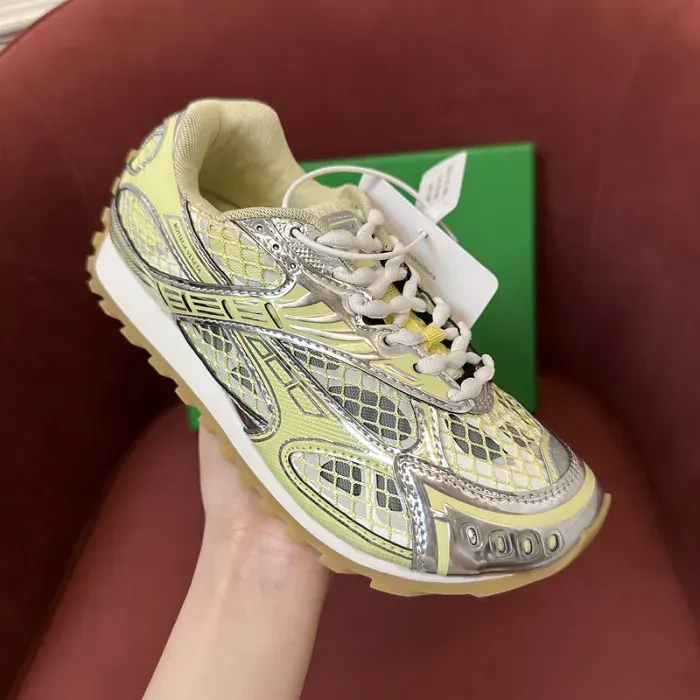 Bv Sneaker, alternate view