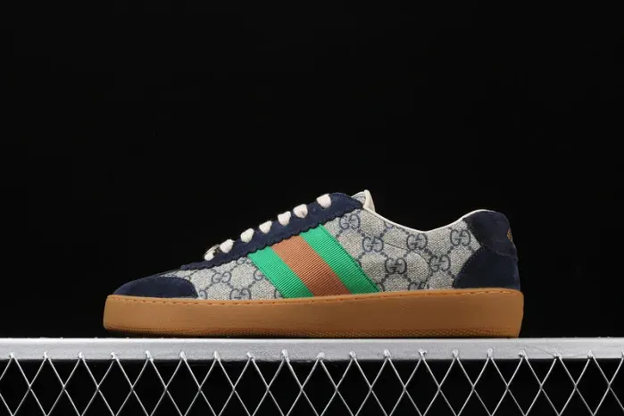 Gui Sneaker