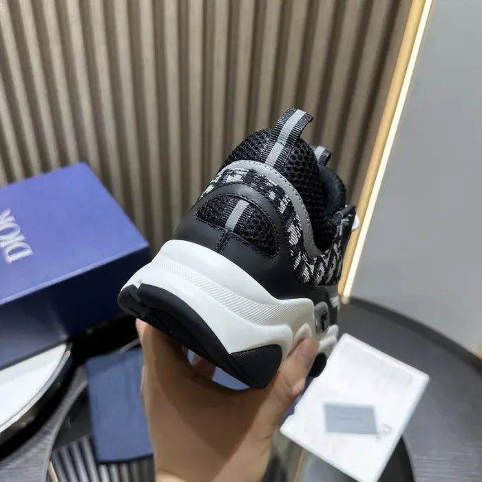 Dior Sneaker, alternate view