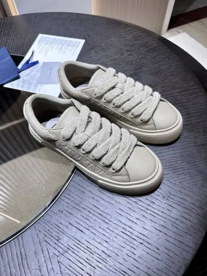 Dior Sneaker, alternate view