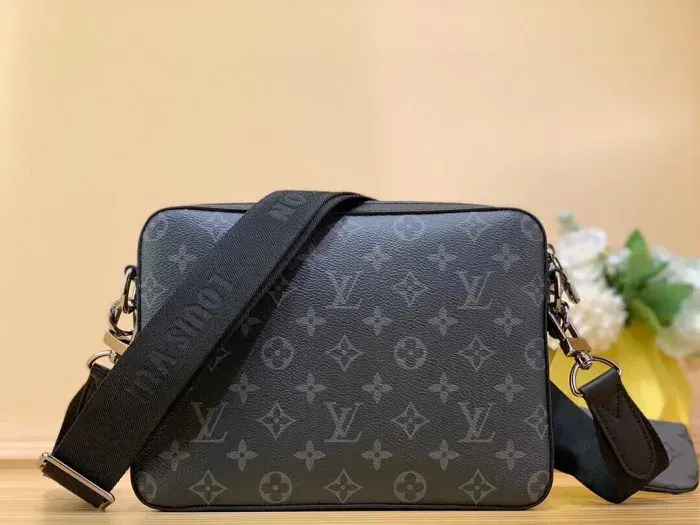 Louis Vuitton Bag, alternate view