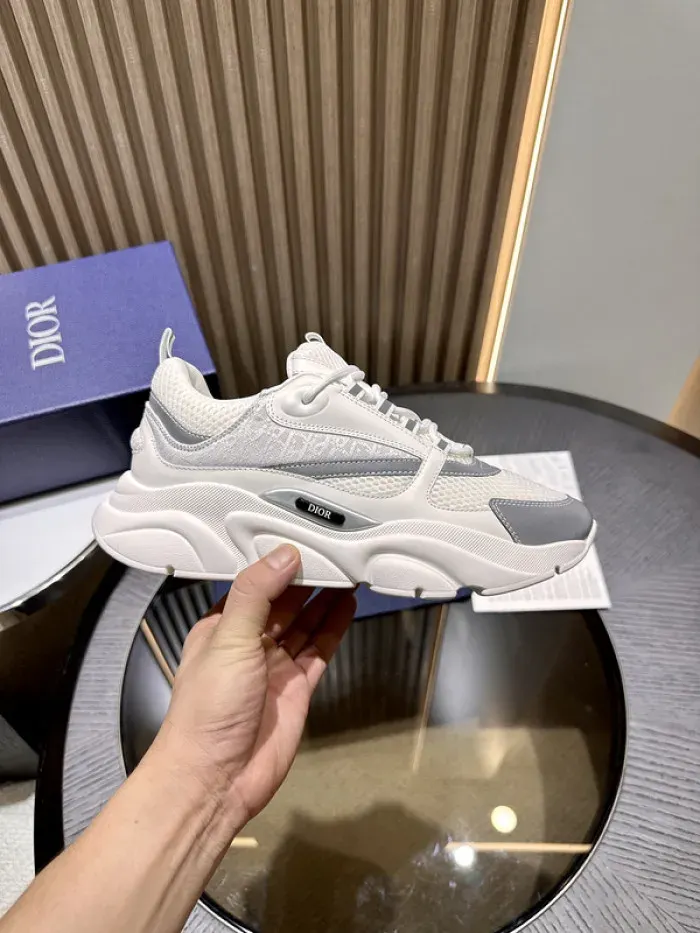 Dior Sneaker