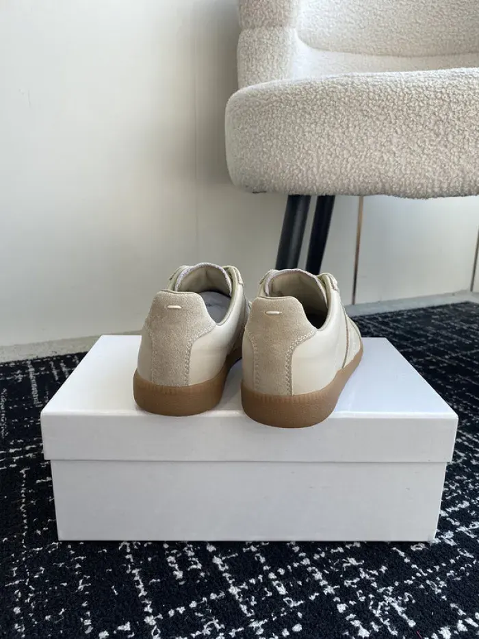Maison Margiela Sneaker, alternate view