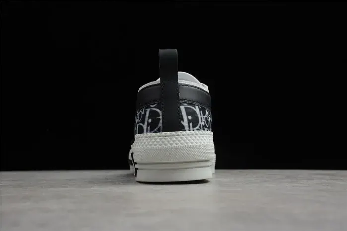 Dior Sneaker, alternate view