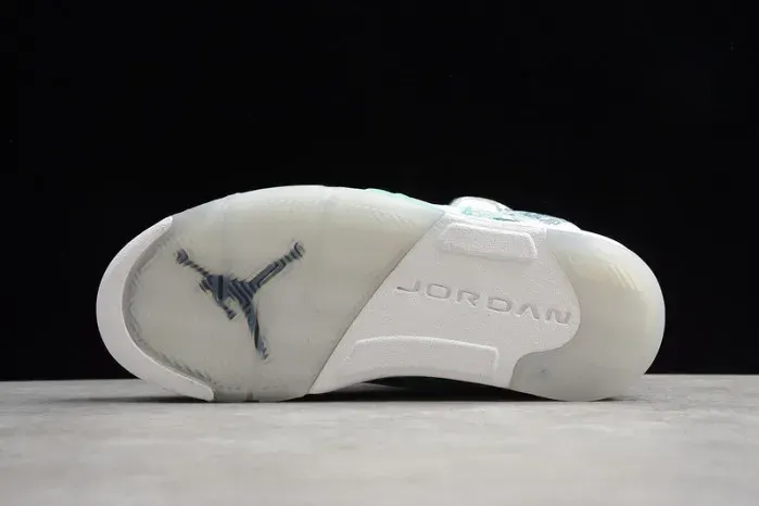 Air Jordan 5 - Wings "Wings" Av2405-900, alternate view