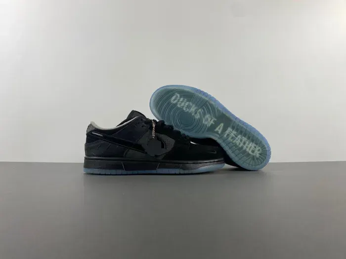 Nike Dunk Low Ducks Of A Feather Black University Of Oregon Pe Hv1470-001, alternate view
