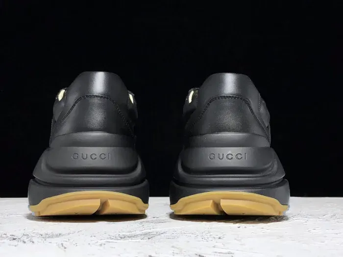 Gui Sneaker, alternate view