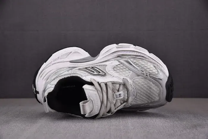 Balenciaga Sneaker, alternate view